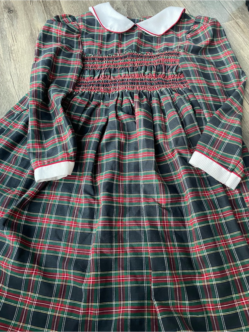 Girls Plaid Smocked Dress with Peter Pan Collar - Green Red Black Sz 7
